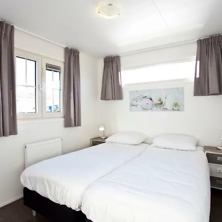 Holiday Droompark Spaarnwoude.24 Σπίτι διακοπών